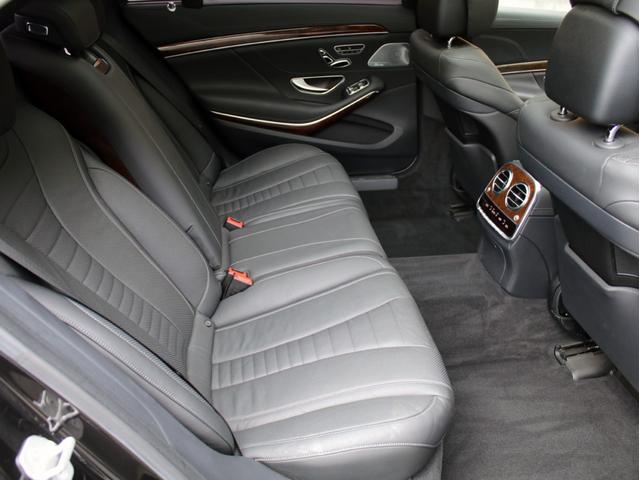 S550ロング 左H WALDコンプリートスタイル WALD22インチアルミホイール レーダーセーフティ ローダウン 禁煙 キーレスゴー HDDナビ 地デジ バックカメラ Bluetooth パノラミックルーフ(52枚目)