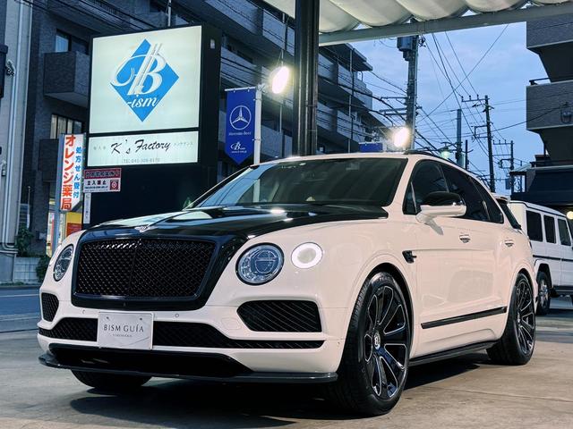 ベンテイガ Ｖ８　Ｌｉｍｉｔｅｄ　Ｅｄｉｔｉｏｎ　ＭＵＬＬＩＮＥＲ　日本１０台限定車　１オーナ　禁煙　左Ｈ　ツーリングスペック　サンシャインスペック　フロントコンフォートスペック　リネン＆インペリアルブルーインテリア（6枚目）