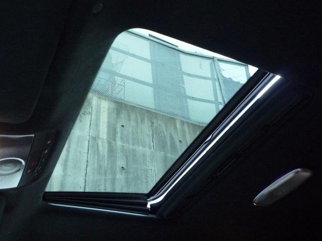 Gクラス G450d ローンチエディション ワンオーナー 左ハンドル プラチナムホワイトレザー ガラスサンルーフ キーレスゴー ブルメスターサウンドシステム 360°カメラ ベンチレーション ステアリングヒーター 同色スペアタイヤリング(29枚目)