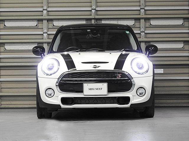 クーパーSD ACC パドル付JCWステアリング 認定中古車(8枚目)