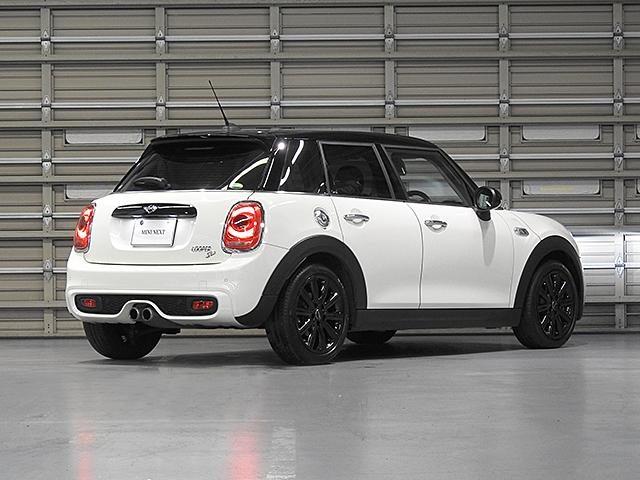 クーパーSD ACC パドル付JCWステアリング 認定中古車(30枚目)