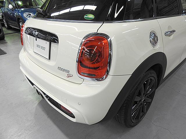 クーパーSD ACC パドル付JCWステアリング 認定中古車(33枚目)