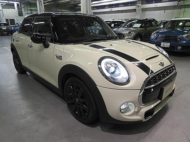 クーパーSD ACC パドル付JCWステアリング 認定中古車(45枚目)