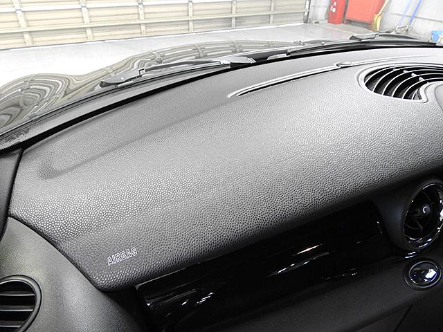クーパーS 1年保証 JCWステアリング JCWエアロダイナミックPKG ワンオーナー 認定中古車(10枚目)