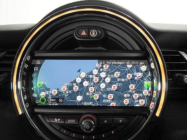 クーパーD 後期型 ドライビングアシスト SOSコール リアカメラ 駐車アシスト 前後障害物センサー コンフォートアクセス LED ワンオーナー 禁煙 認定中古車(14枚目)