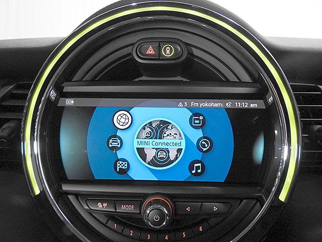 クーパーD 後期型 ドライビングアシスト SOSコール リアカメラ 駐車アシスト 前後障害物センサー コンフォートアクセス LED ワンオーナー 禁煙 認定中古車(15枚目)