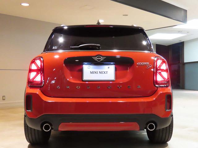 ＭＩＮＩ クパＳＤクロスオバオル４プレミアム＋Ｐクラシクトリム　禁煙車　衝突軽減ブレーキ　前車接近警告　ＡＣＣ　障害物センサー　ドライブモード　電動リヤゲート　シートヒーター　パーキングアシスト　ＨＤＤナビ　バックカメラ（22枚目）
