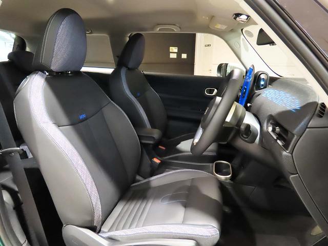ＭＩＮＩ クーパーＳ　クラシック・トリム　禁煙車　クラッシックトリム　純正ナビ　ステアリングヒーター　事故回避ステアリング　パーキングアシスト　ＥＴＣ２．０　有機ＥＬセンターディスプレイ　ヘッドアップディスプレイ（2枚目）