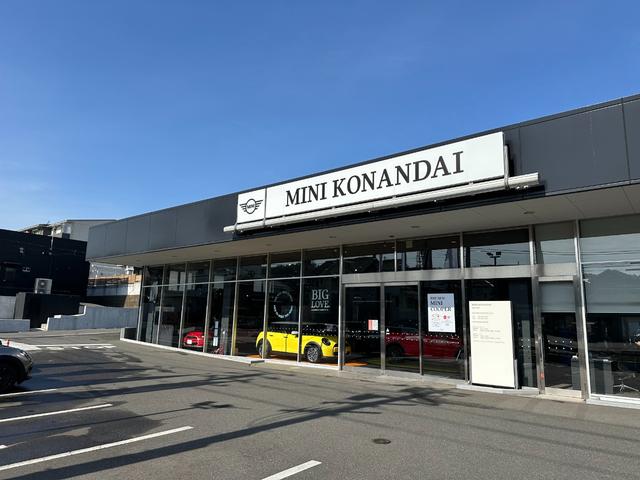 ＭＩＮＩ クーパーＳ　禁煙車　衝突軽減ブレーキ　前車接近警告　ＡＣＣ　ＨＤＤナビ　バックカメラ　パーキングアシスト　ＥＴＣ２．０　スマートキー　ＭＴモード付ＡＴ　ＬＥＤヘッドライト（28枚目）