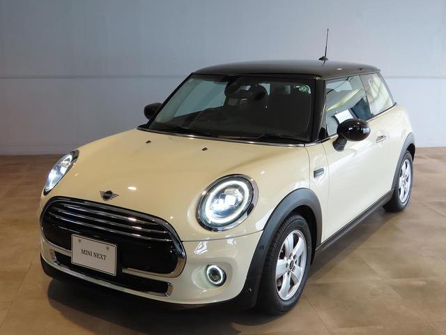 ＭＩＮＩ クーパー　禁煙車　衝突軽減ブレーキ　前車接近警告　ＨＤＤナビ　バックカメラ　スマートキー　パーキングアシスト　ＭＴモード付ＡＴ　ＬＥＤヘッドライト（9枚目）