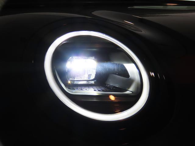 ＭＩＮＩ クーパーＣ　クラシック・トリム　禁煙車　クラッシックトリム　ＡＣＣ　ＥＴＣ２．０　ドライブモード　ＭＩＮＩナビゲーション　バックカメラ　パーキングアシスト　リバースアシスト　ＬＥＤヘッドライト　有機ＥＬディスプレイ（16枚目）