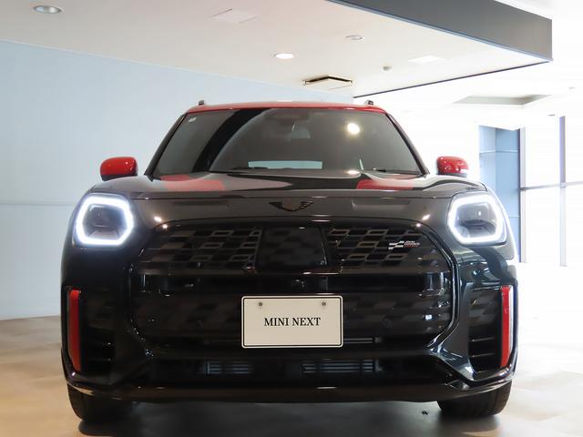 ＭＩＮＩ ジョンクーパーワークス　カントリーマンオール４ＪＣＷ　禁煙車　純正ナビ　パノラマビュー　ＡＣＣ　前車接近警告　衝突軽減ブレーキ　パーキングアシスト　電動リヤゲート　バースアシスト　シートヒーター（15枚目）