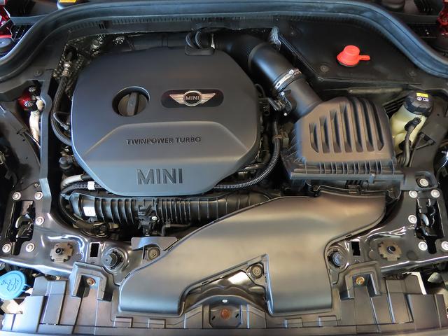 ＭＩＮＩ クーパーＳ　禁煙車　ＨＤＤナビ　バックカメラ　キーレス　ＥＴＣ　ＬＥＤヘッドライト　ＭＴモード付ＡＴ（17枚目）