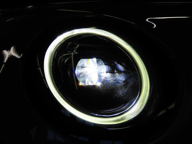 ＭＩＮＩ クーパーＳ　禁煙車　ＡＣＣ　衝突軽減ブレーキ　前車接近警告　障害物センサー　ＨＤＤナビ　バックカメラ　パーキングアシスト　シートヒーター　ＬＥＤヘッドライト　ＥＴＣ２．０（16枚目）