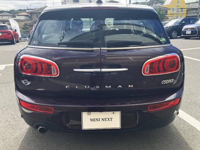 ＭＩＮＩ クーパーＤ　クラブマン　禁煙車　ＡＣＣ　衝突軽減ブレーキ　前車接近警告　障害物センサー　ＨＤＤナビ　バックカメラ　ＥＴＣ２．０　スマートキー　ＬＥＤヘッドライト　ＭＴモード付ＡＴ（4枚目）