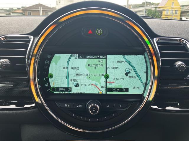 ＭＩＮＩ クーパーＤ　クラブマン　禁煙車　ＡＣＣ　衝突軽減ブレーキ　前車接近警告　障害物センサー　ＨＤＤナビ　バックカメラ　ＥＴＣ２．０　スマートキー　ＬＥＤヘッドライト　ＭＴモード付ＡＴ（12枚目）