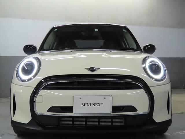 ＭＩＮＩ クーパーＤ　クラシック・トリム　禁煙車　衝突軽減ブレーキ　前車接近警告　ＨＤＤナビ　バックカメラ　ＥＴＣ　スマートキー　ＬＥＤヘッドライト　ＭＴモード付ＡＴ　ドライブモード（15枚目）