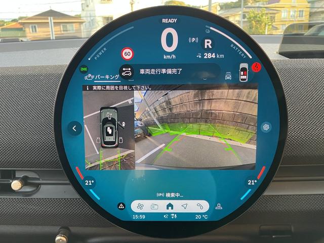 ＭＩＮＩ エースマンＳＥ　クラシック・トリム　禁煙車　ＡＣＣ　衝突軽減ブレーキ　前車接近警告　障害物センサー　ＭＩＮＩナビゲーション　全周囲カメラ　シートヒーター　ステアリングヒーター　パーキングアシスト　ドライブモード（13枚目）