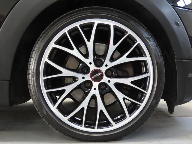 MINI クーパーS 禁煙車 本革シート シートヒーター ハーマンカードンスピーカー 衝突軽減ブレーキ 前車接近警告 ドライブモード HDDナビ バックカメラ LEDヘッドライト(13枚目)