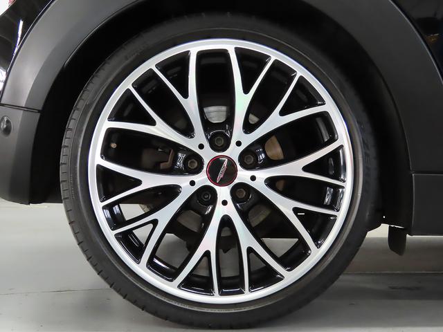 MINI クーパーS 禁煙車 本革シート シートヒーター ハーマンカードンスピーカー 衝突軽減ブレーキ 前車接近警告 ドライブモード HDDナビ バックカメラ LEDヘッドライト(14枚目)