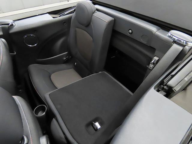 ＭＩＮＩ クーパー　コンバーチブル　禁煙車　ＨＤＤナビ　バックカメラ　障害物センサー　スマートキー　ＥＴＣ　ＬＥＤヘッドライト　ＭＴモード付ＡＴ　認定中古車（22枚目）