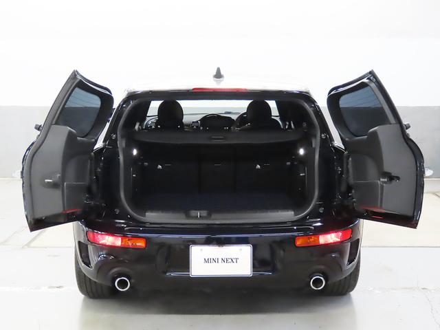 ＭＩＮＩ クーパＳＤクラブマンプレミアム＋Ｐミニユアーズトリム　禁煙車　黒革シート　シートヒーター　ＡＣＣ　衝突軽減ブレーキ　前車接近警告　ＨＤＤナビ　バックカメラ　スマートキー　障害物センサー　ドライブモード　ＬＥＤヘッドライト　ＭＴモード付ＡＴ（21枚目）