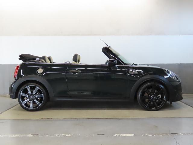 MINI クーパーS コンバーチブル レゾリュートエディション 禁煙車 衝突軽減ブレーキ 前車接近警告 パーキングアシスト アップルカープレイ バックカメラ スマートキー ETC2.0 シートヒーター LEDヘッドライト ドライブモード(30枚目)
