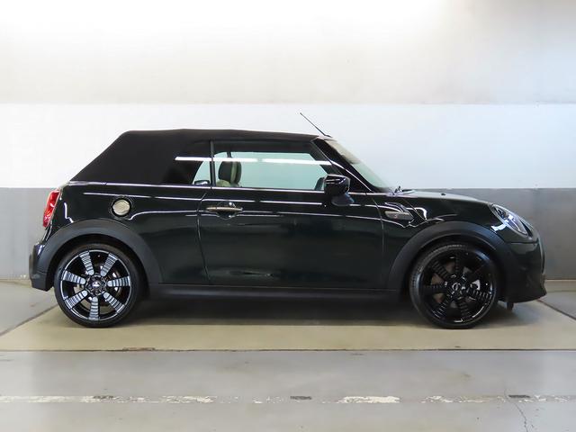 MINI クーパーS コンバーチブル レゾリュートエディション 禁煙車 衝突軽減ブレーキ 前車接近警告 パーキングアシスト アップルカープレイ バックカメラ スマートキー ETC2.0 シートヒーター LEDヘッドライト ドライブモード(31枚目)