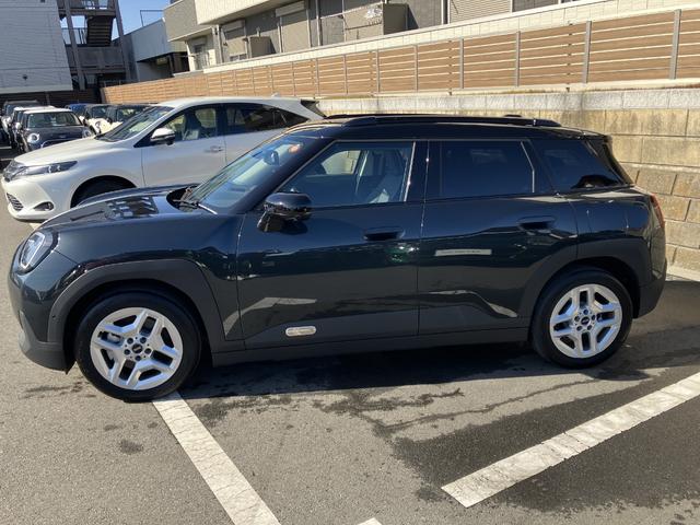 ＭＩＮＩ エースマンＥ　クラシック・トリム　禁煙車　衝突軽減ブレーキ　前車接近警告　ドライビングアシスト　パーキングアシスト　ＭＩＮＩナビゲーションシステム　パノラマビュー　ＬＥＤヘッドライト　ＥＴＣ２．０（3枚目）