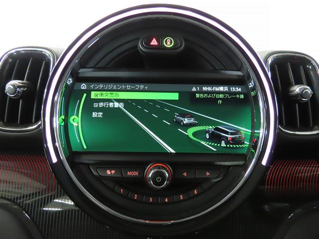 ＭＩＮＩ クーパーＤ　クロスオーバー　禁煙車　ＡＣＣ　衝突軽減ブレーキ　前車接近警告　ＨＤＤナビ　バックカメラ　電動リヤゲート　スマートキー　ＥＴＣ２．０　ＬＥＤヘッドライト　ＭＴモード付ＡＴ（19枚目）