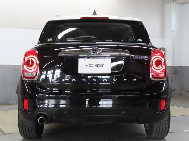 ＭＩＮＩ クーパーＤ　クロスオーバー　禁煙車　ＡＣＣ　衝突軽減ブレーキ　前車接近警告　ＨＤＤナビ　バックカメラ　電動リヤゲート　スマートキー　ＥＴＣ２．０　ＬＥＤヘッドライト　ＭＴモード付ＡＴ（21枚目）