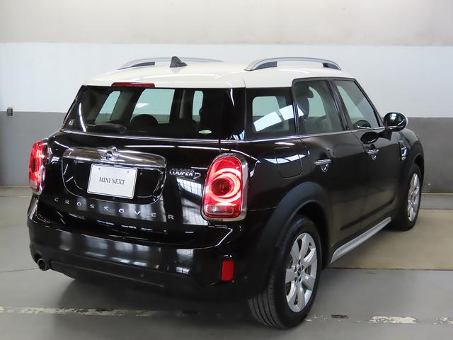 ＭＩＮＩ クーパーＤ　クロスオーバー　禁煙車　ＡＣＣ　衝突軽減ブレーキ　前車接近警告　ＨＤＤナビ　バックカメラ　電動リヤゲート　スマートキー　ＥＴＣ２．０　ＬＥＤヘッドライト　ＭＴモード付ＡＴ（27枚目）