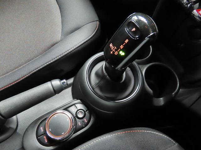 ＭＩＮＩ ヴィクトリア　禁煙車　ＨＤＤナビ　バックカメラ　キーレス　ＥＴＣ　ＬＥＤヘッドライト　ＭＴモード付ＡＴ（9枚目）