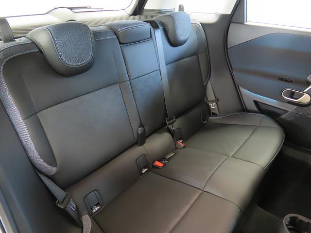 MINI エースマンSE クラシック・トリム 禁煙車 ACC 衝突軽減ブレーキ 前車接近警告 障害物センサー MINIナビゲーション 全周囲カメラ シートヒーター ステアリングヒーター パーキングアシスト ドライブモード(3枚目)