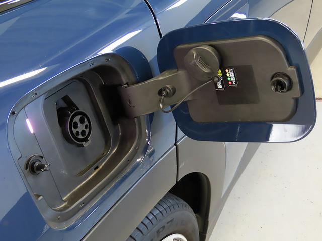 MINI エースマンSE クラシック・トリム 禁煙車 ACC 衝突軽減ブレーキ 前車接近警告 障害物センサー MINIナビゲーション 全周囲カメラ シートヒーター ステアリングヒーター パーキングアシスト ドライブモード(24枚目)