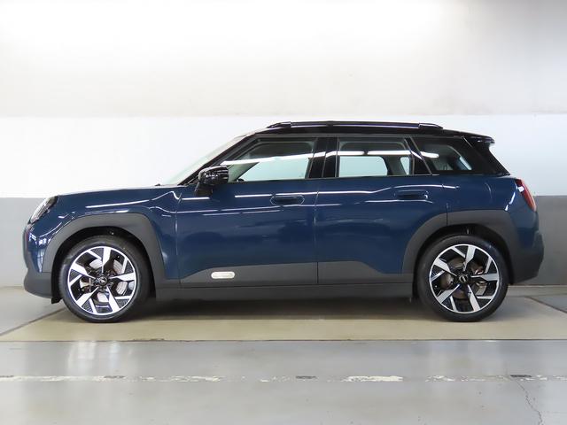 MINI エースマンSE クラシック・トリム 禁煙車 ACC 衝突軽減ブレーキ 前車接近警告 障害物センサー MINIナビゲーション 全周囲カメラ シートヒーター ステアリングヒーター パーキングアシスト ドライブモード(26枚目)