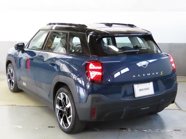 MINI エースマンSE クラシック・トリム 禁煙車 ACC 衝突軽減ブレーキ 前車接近警告 障害物センサー MINIナビゲーション 全周囲カメラ シートヒーター ステアリングヒーター パーキングアシスト ドライブモード(31枚目)