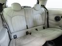 リアシートも良好な状態です。