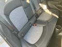 リアシートも良好な状態です。