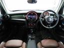 MINI クーパー 60イヤーズエディション 禁煙車 本革シート シートヒーター 衝突軽減ブレーキ 前車接近警告 障害物センサー パーキングアシスト HDDナビ バックカメラ LEDヘッドライト MTモード付AT 中古車画像_4