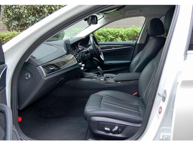 ５シリーズ ５２３ｄツーリング　ラグジュアリー　ディーゼルターボ　ワンオーナー　禁煙車　ＡＣＣ（9枚目）