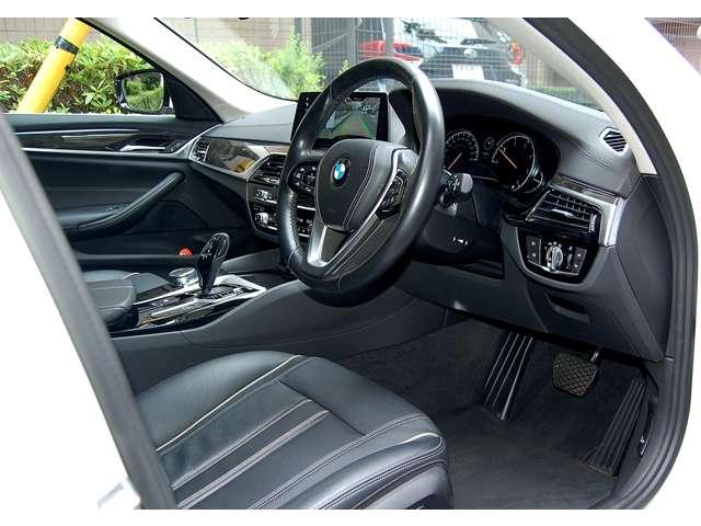 ５シリーズ ５２３ｄツーリング　ラグジュアリー　ディーゼルターボ　ワンオーナー　禁煙車　ＡＣＣ（13枚目）