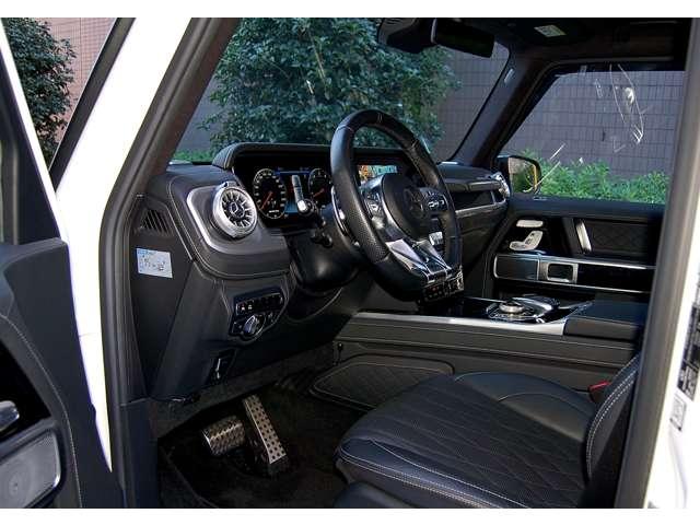 Ｇクラス Ｇ６３　４ＷＤ　レザーＥＸＣナイトＰＫＧ　２４ＡＷ　４本可変マフラー（16枚目）