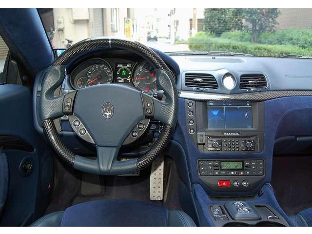 グラントゥーリズモ ＭＣ　ストラダーレ　カーボンＰＫＧ　ロベルタリフティング　２０ＡＷ（12枚目）