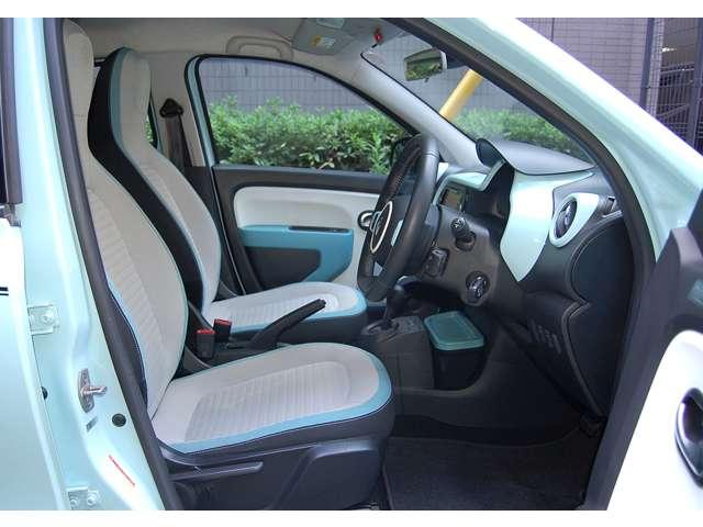 トゥインゴ インテンス　ワンオーナー　純正ナビＴＶ・バックカメラ　禁煙車（13枚目）