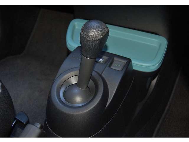 トゥインゴ インテンス　ワンオーナー　純正ナビＴＶ・バックカメラ　禁煙車（16枚目）