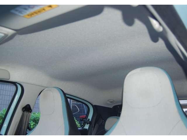 トゥインゴ インテンス　ワンオーナー　純正ナビＴＶ・バックカメラ　禁煙車（30枚目）