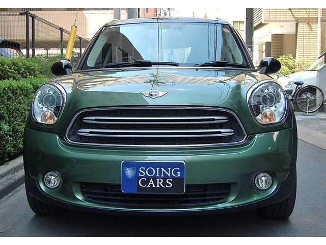 ＭＩＮＩ クーパーＤ　クロスオーバー　ミントＰＫＧ　ナビＴＶバックカメラ　ドラレコ　禁煙車（3枚目）