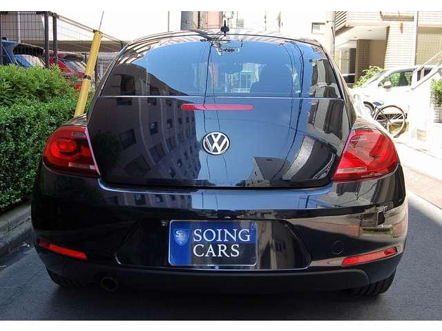 ザ・ビートル デザインレザーパッケージ　黒革・純正ナビＴＶバックカメラ　禁煙車（4枚目）