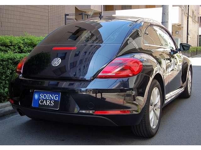 ザ・ビートル デザインレザーパッケージ　黒革・純正ナビＴＶバックカメラ　禁煙車（5枚目）